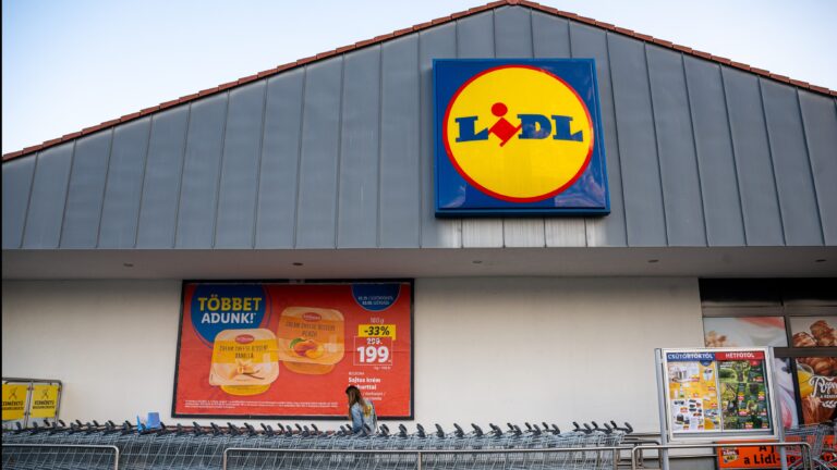 Lidl akciós újság: Fedezd fel a legjobb ajánlatokat az Akció Központ oldalán!