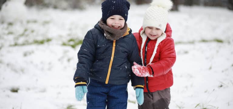 3 kreatív téli szabadtéri program gyerekekkel